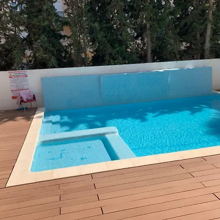 Casa Leo